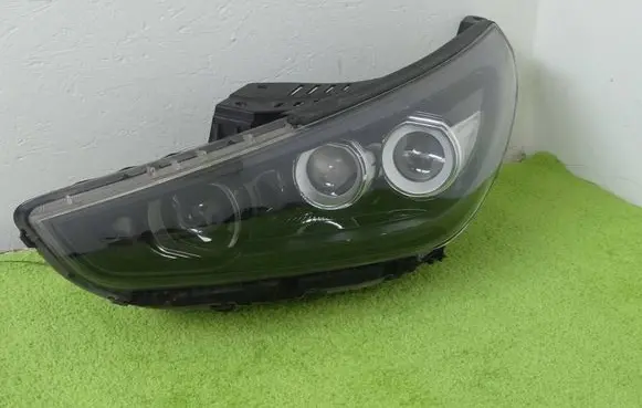 Headlight/headlamp
