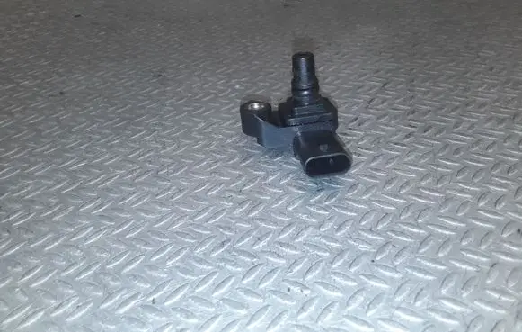 BMW 3 E90 E91 Air pressure sensor 780474201