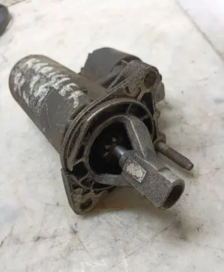 Chrysler Voyager Starter motor 1005821295 000108068