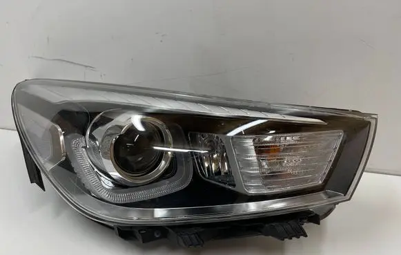 KIA Rio Headlight/headlamp 9101-H8