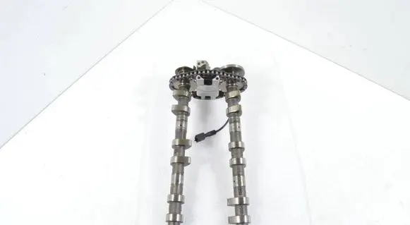 Porsche 911 996 Camshaft 99610505157 99610505158 99610522155