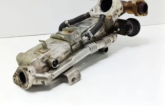 BMW 1 F20 F21 EGR valve cooler 8476993