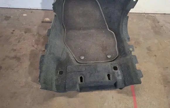 Volvo V60 Front floor carpet liner 39831616