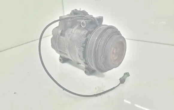Volkswagen PASSAT B5 Air conditioning (A/C) compressor (pump)