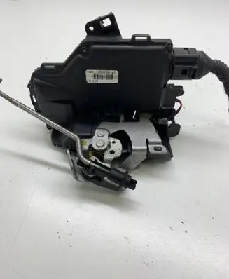 Audi A4 S4 B6 8E 8H Rear door lock 8E0839016C