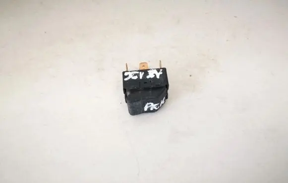 Audi A4 S4 B5 8D Electric window control switch 4d0959855