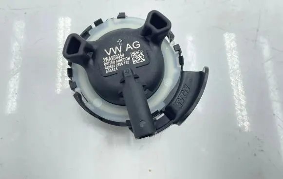 Volkswagen Touran III Airbag deployment crash/impact sensor 3WA959354 0205222655 090524
