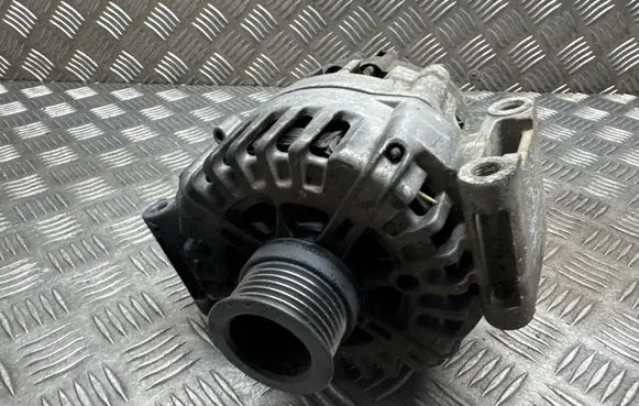 Mercedes-Benz E W212 Generator/alternator A0009067900 0986083660 0986XL5871