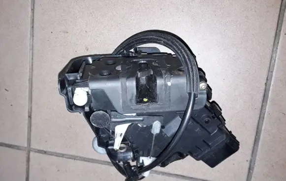 Ford Focus C-MAX Rear door lock 3M5AR26412BN