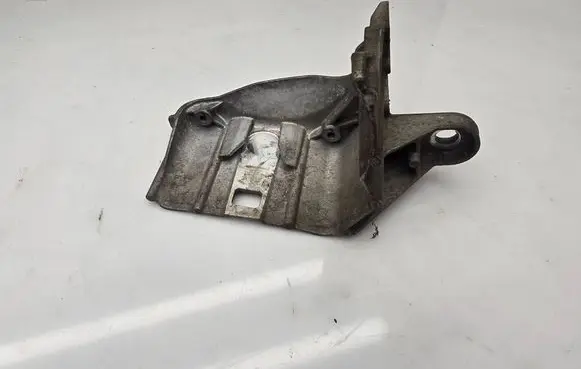Mercedes-Benz Sprinter W907 W910 Fuel filter bracket/mount holder A9076111500