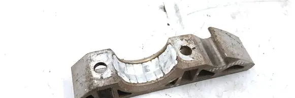 Audi Q7 4L Sway bar bush bracket, front 7L0411063B