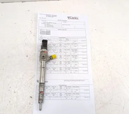Volkswagen Caddy Fuel injector 03L130277B