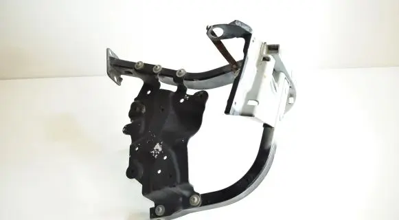 Audi A8 S8 D3 4E Front bumper mounting bracket 4E0821138F