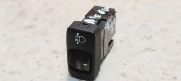 Toyota Avensis Verso Headlight level height control switch 2625