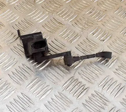 Jaguar F-Pace Air suspension front height level sensor GX733C280CA