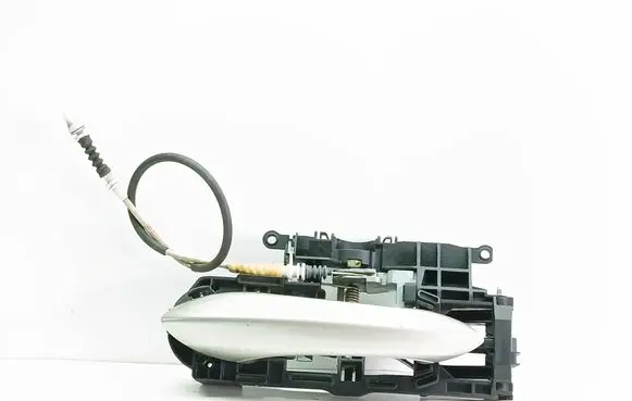 BMW 5 F10 F11 Front door exterior handle 