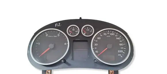 Audi A2 Speedometer (instrument cluster) 8Z0920900M 110080150003