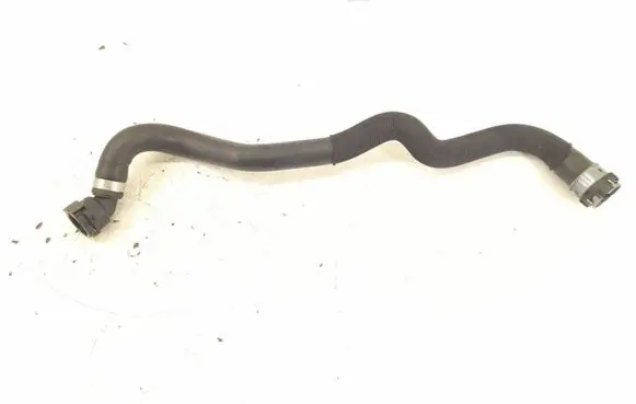 Mercedes-Benz E W213 Engine coolant pipe/hose 2135015382 A2135015382