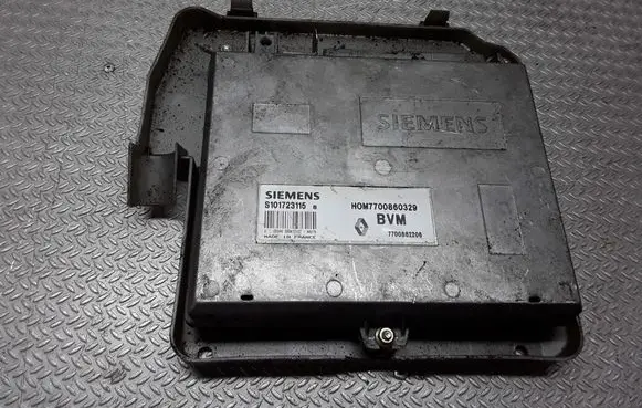 Renault Espace II Engine control unit/module S101723115B 7700862206