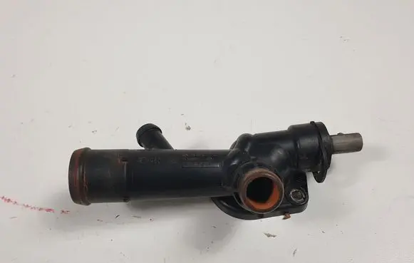 Audi A6 S6 C7 4G Engine coolant pipe/hose 03L121132AC