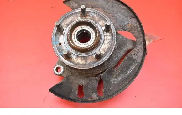 Chevrolet Captiva Front wheel hub spindle knuckle