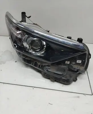Toyota Auris E180 Headlight/headlamp 8113002K30 90078097