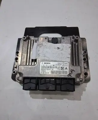 Peugeot 3008 I Engine control unit/module ECU 9666986680