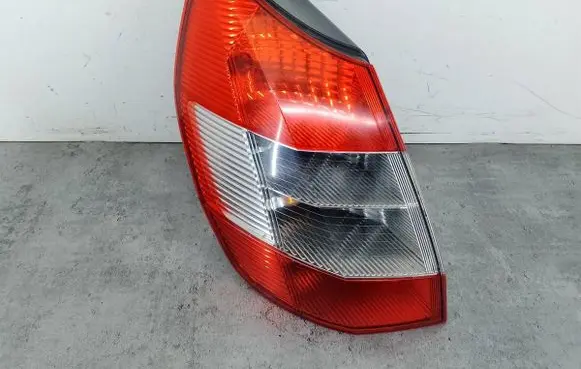 Renault Scenic II - Grand scenic II Rear/tail lights 8200493374H