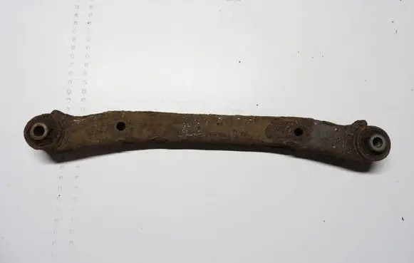 Rear control arm