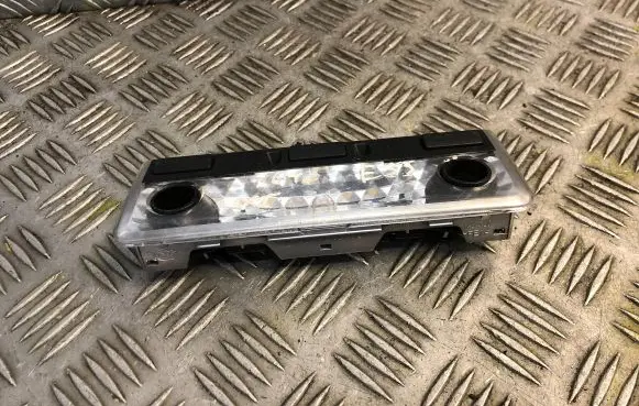 BMW X5 E53 Front seat light 6364929