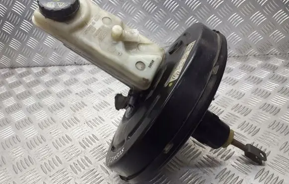 Renault Megane II Master brake cylinder 8200157453