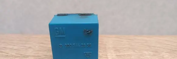 Mercedes-Benz ML W163 Charging relay 0005440356