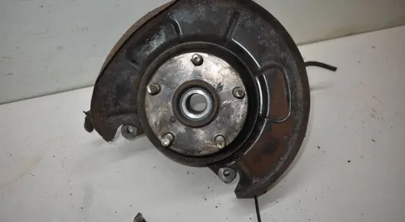Subaru Outback (BS) Rear wheel hub