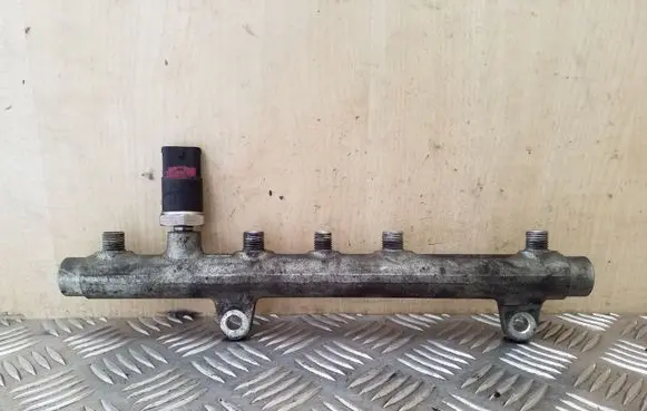 Renault Scenic I Fuel main line pipe 0445214015 7700111013 0281002405