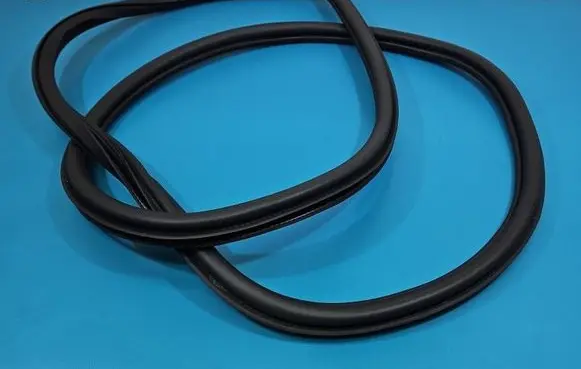 Skoda Kamiq Front door rubber seal 658867365B IMPRK1553704
