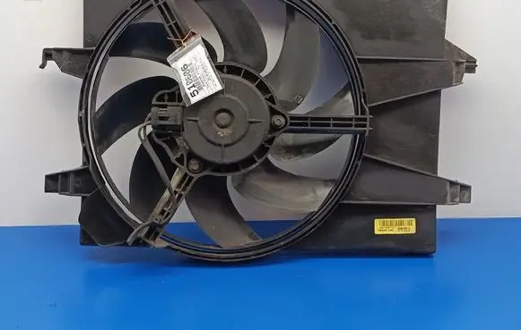 Ford Fiesta Electric radiator cooling fan 4S6H8C607AC