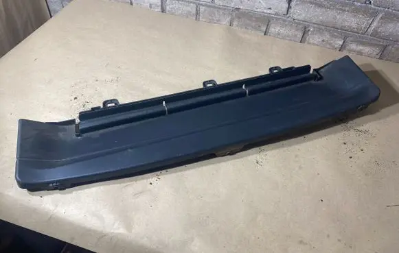Volkswagen Transporter - Caravelle T5 Bottom radiator support slam panel 7H0805962B