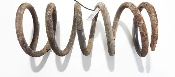 Toyota Avensis Verso Rear coil spring