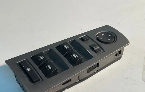 BMW 7 E65 E66 Electric window control switch 6943055