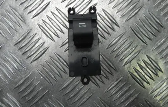 Hyundai i40 Electric window control switch 935803Z050 T2322