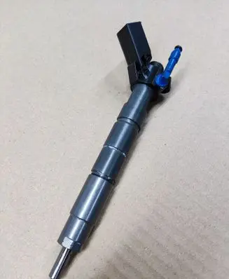 Mercedes-Benz Sprinter W906 Fuel injector 0986435407