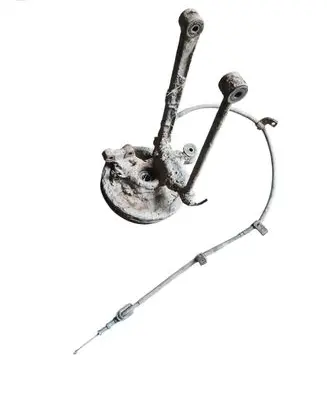 Subaru Impreza I Rear wheel hub