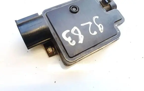 Ford Kuga I Coolant fan relay 940002904