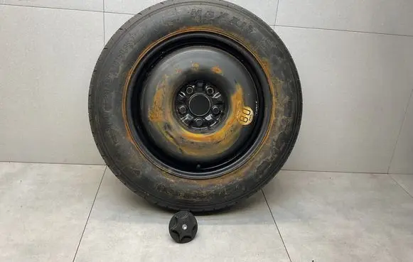 Nissan X-Trail T32 R17 spare wheel 