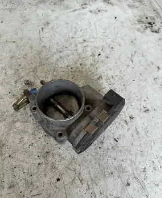 Audi A6 S6 C5 4B Throttle valve 078133062b