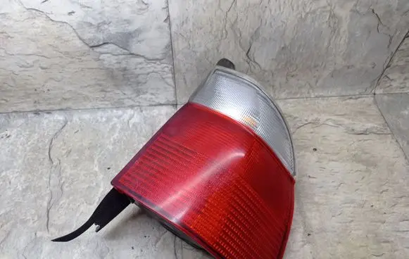 BMW 5 E39 Rear/tail lights 2496322