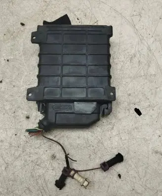 Ford Focus Engine control unit/module 0280800104
