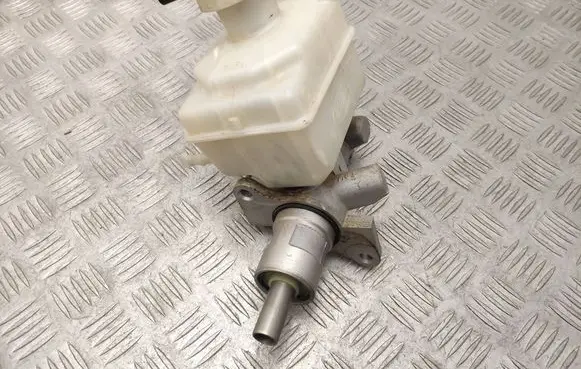 Land Rover Range Rover Sport L320 Master brake cylinder 74471269C