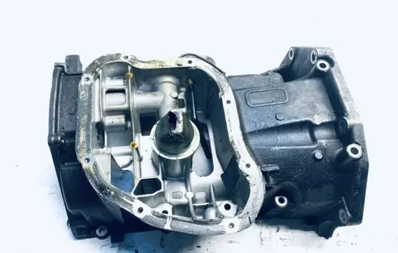 Nissan Juke I F15 Oil sump 152089f60a 15208-9f60a