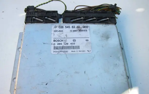 Mercedes-Benz E W210 ESP (stability system) control unit 0265109422 0265456332